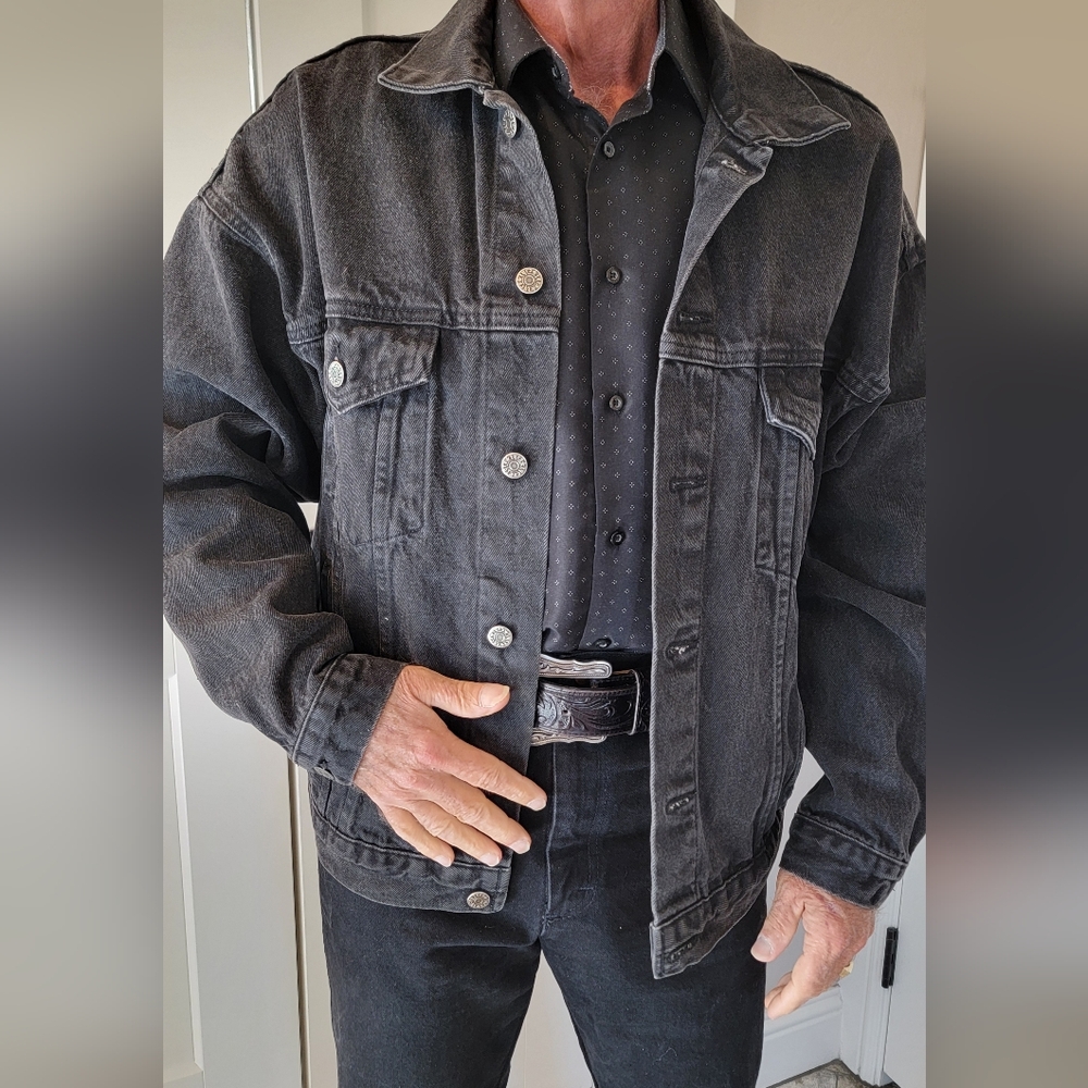 NRA Men's Black Denim Jean Jacket W/Embossed NRA Logo On Back Size L